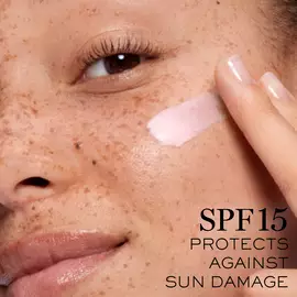 Renergie Lift Multi-Action Day Cream（立体塑颜多效紧致日霜 SPF 15）
